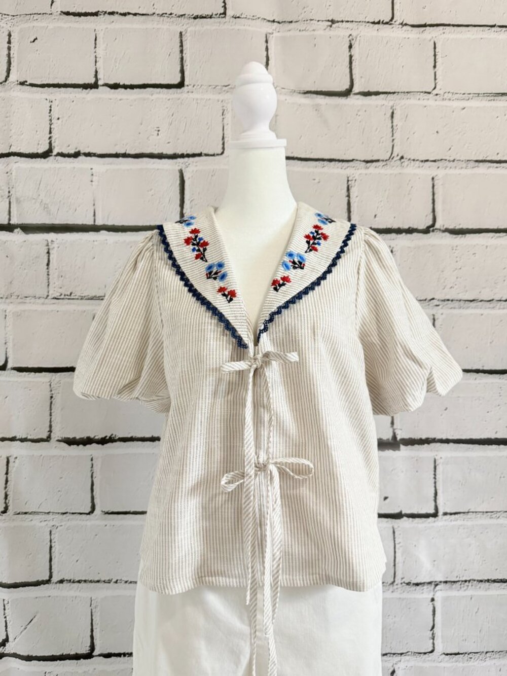 NWT Caroline Constas Embroidered Tie Front Puff Sleeve Top Size S - Picture 6 of 15